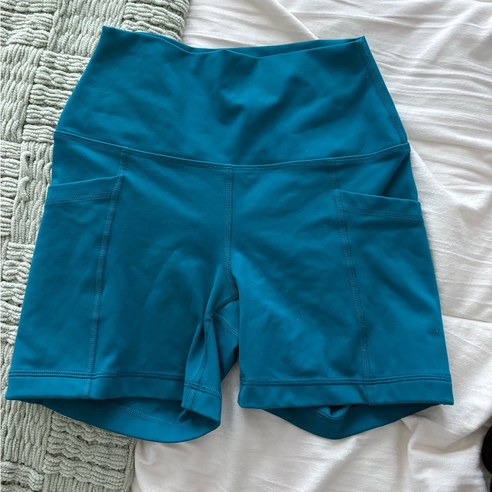 Yogalicious Teal High-Waist Bike Shorts with Side Pockets